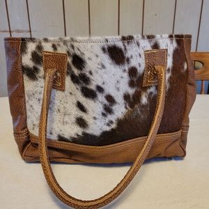 Mya cow print bag